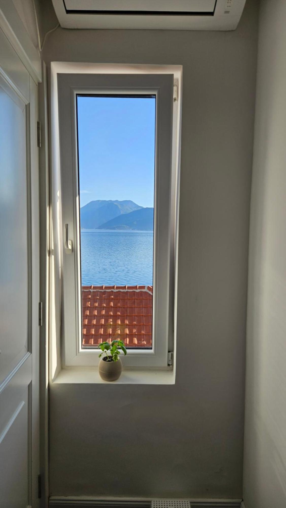 Appartement La Casa Di Sonja à Tivat Extérieur photo